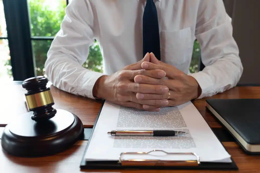 Finding the Right Litigation Lawyer Singapore