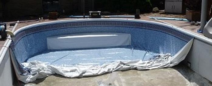How Often Should the Water in the Pool and Spa Be Replaced?