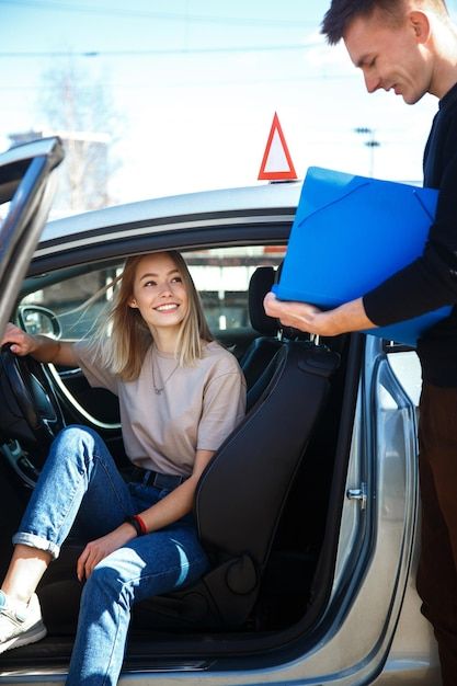 Get Georgina Airport Limo Service for smooth, safe rides to Pearson. Reliable chauffeurs, luxury cars, flat rate transfers.